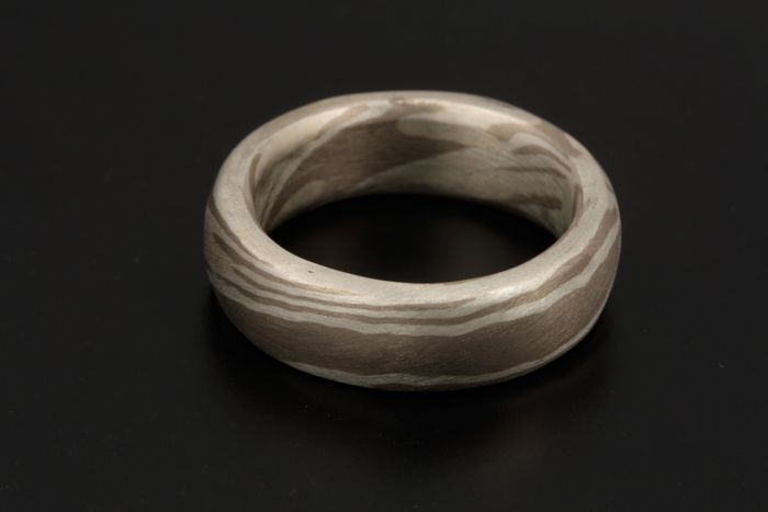 Wood-grain band: Mokume Gane, 18 karat white gold with silver