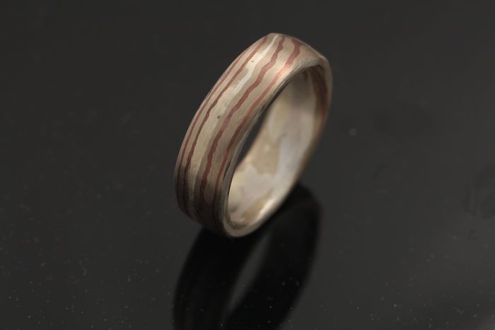 Wood-grain band: Mokume Gane, rose gold with silver