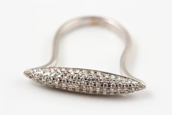 Diamond leaf ring: diamonds set in 18 karat white gold